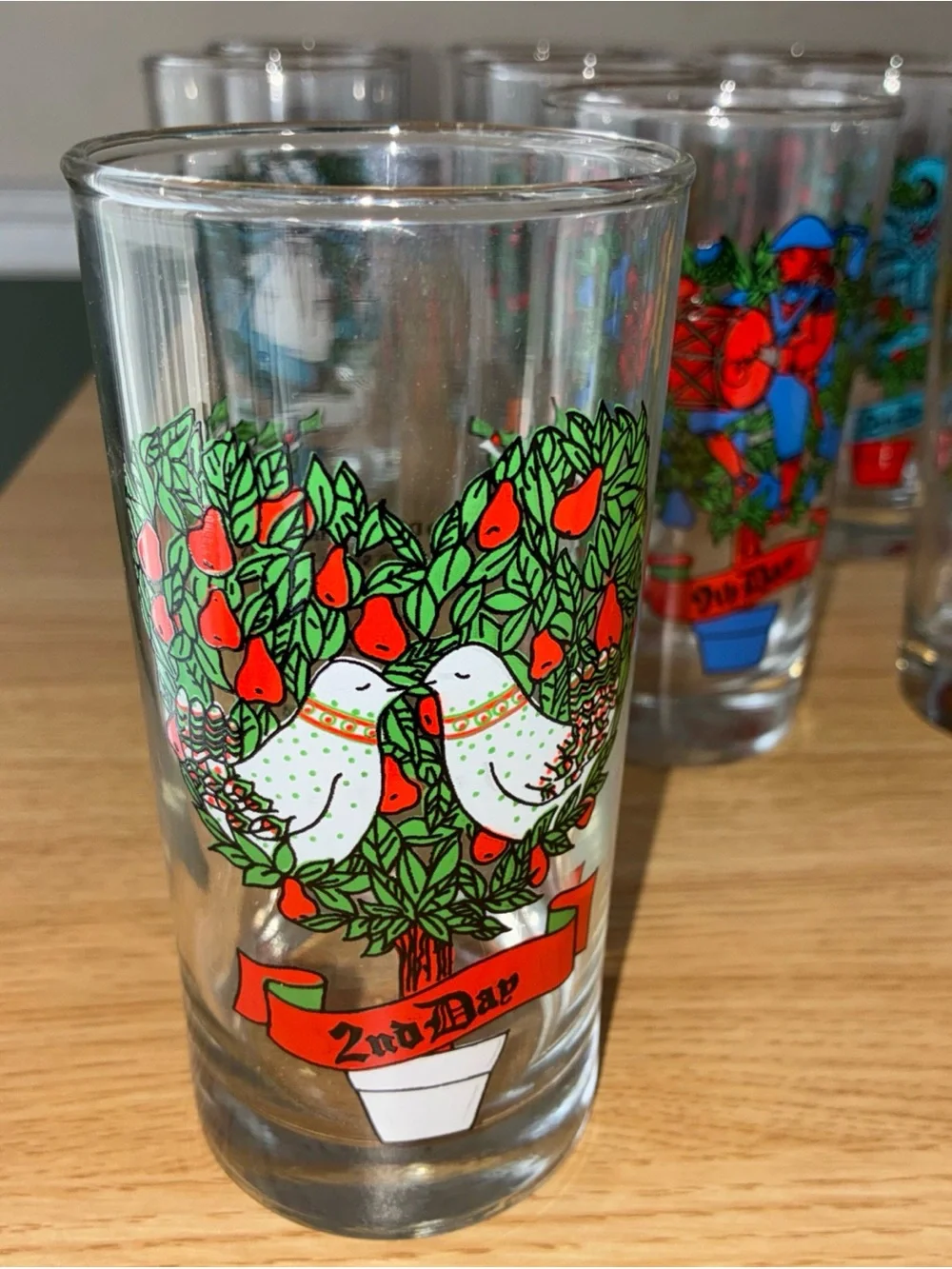 Indiana Glass Colorful Bird and Holiday Wreath Juice Glasses - Multicolor